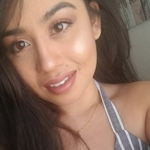 Meet your Posher, Roxanne